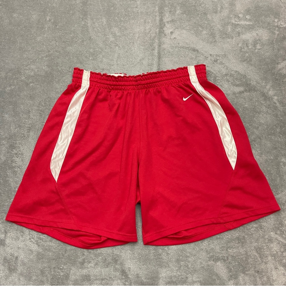 VINTAGE Nike Men's Basketball shorts Red White Baggy 90's y2k